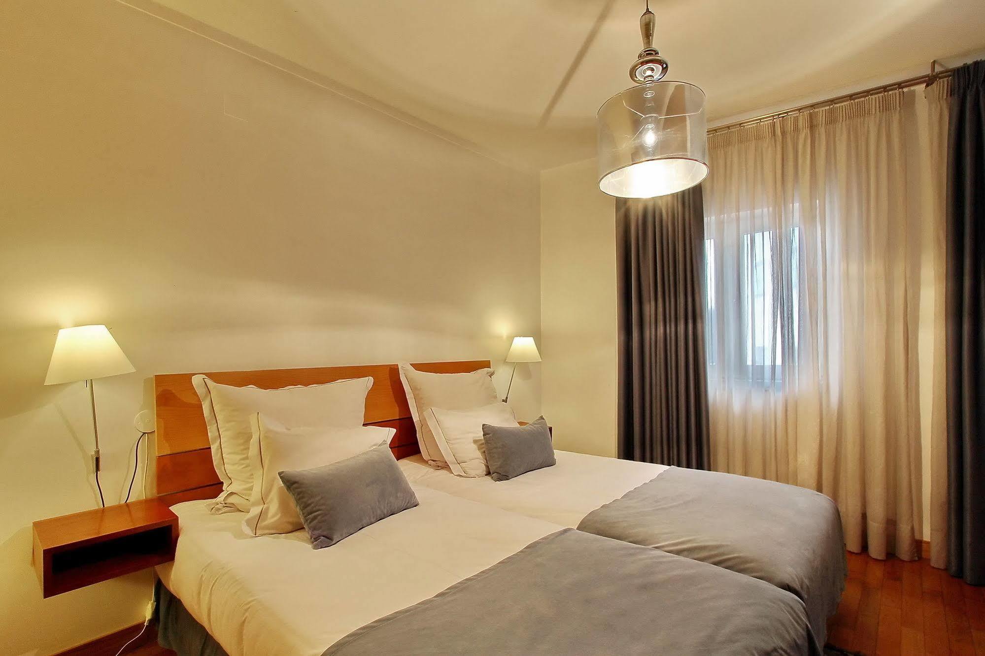 Hotel Mestre De Avis Guimarães Esterno foto