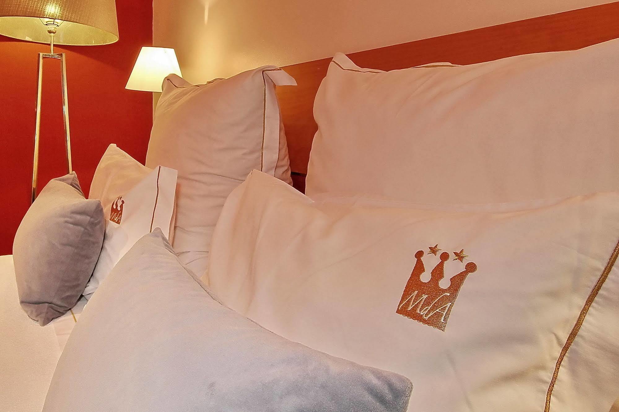 Hotel Mestre De Avis Guimarães Esterno foto